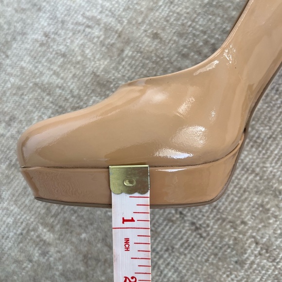 5” Nude Round Toe Heel - Picture 7 of 8